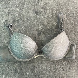 Grey lace Aerie bra